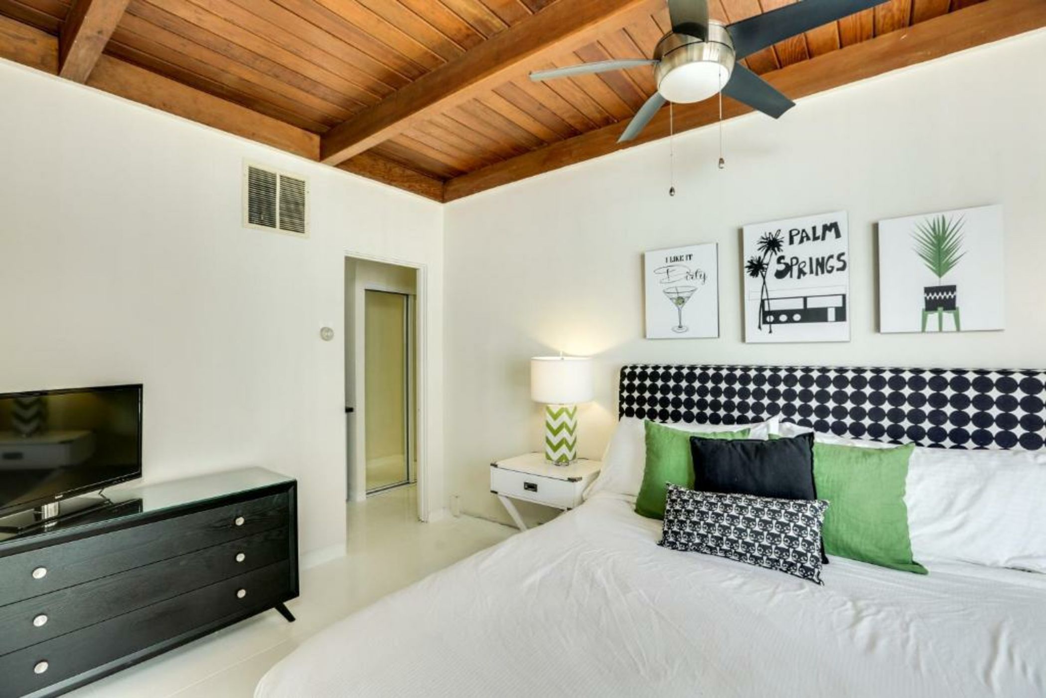 The Three Fifty Hotel- Adults only 21 & up