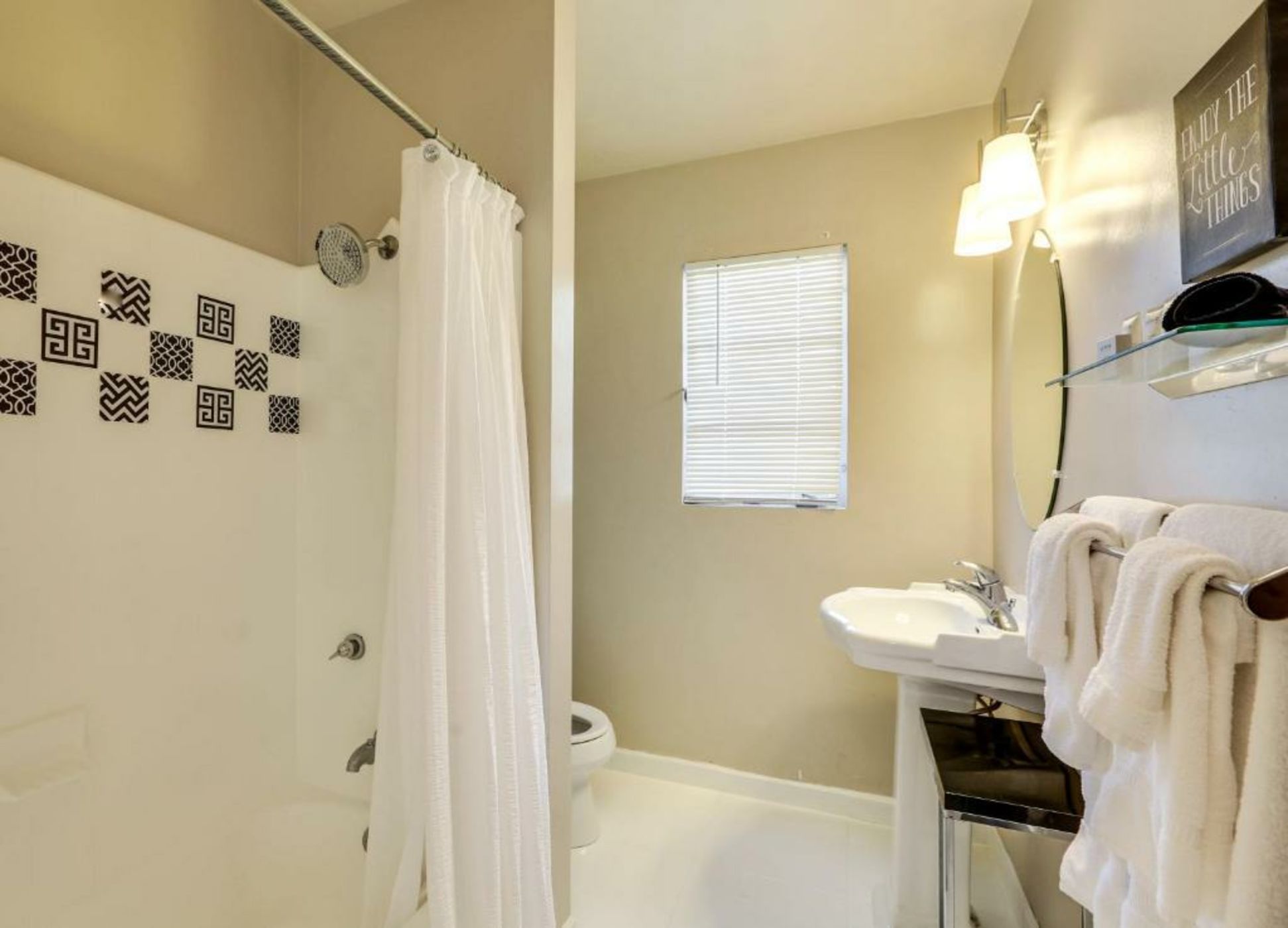 The Three Fifty Hotel- Adults only 21 & up