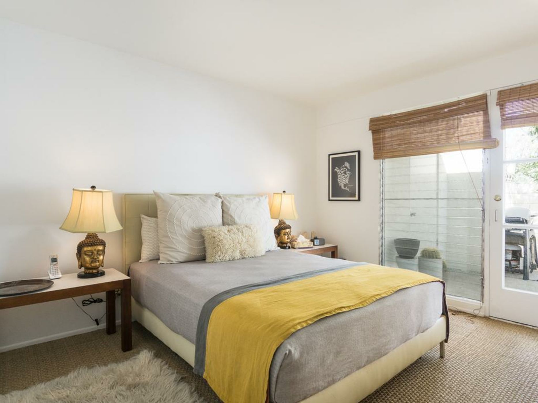 Modern 60s-Style Palm Springs Condo Condo