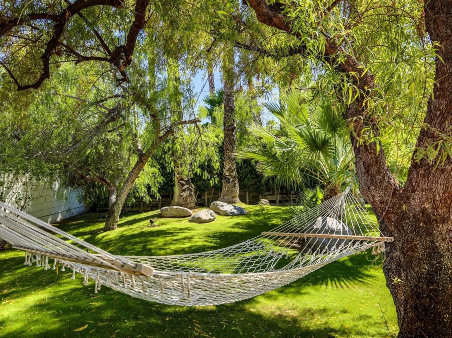 1161 El Escudero Home