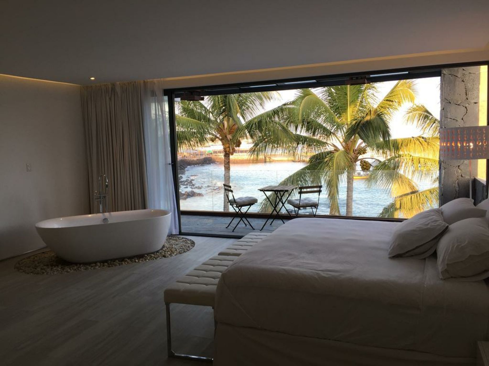 Golden Bay Hotel & Spa