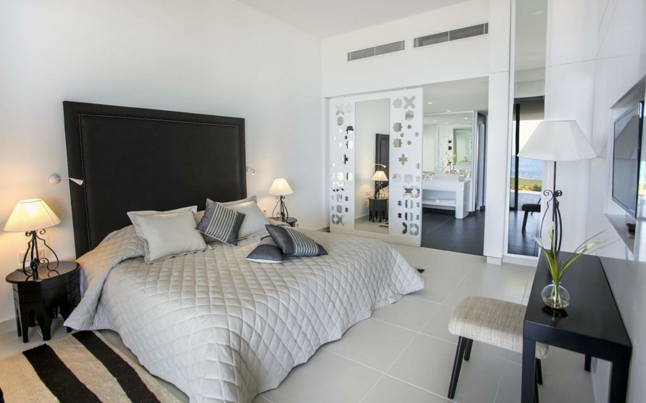 La Badira - Adult Only