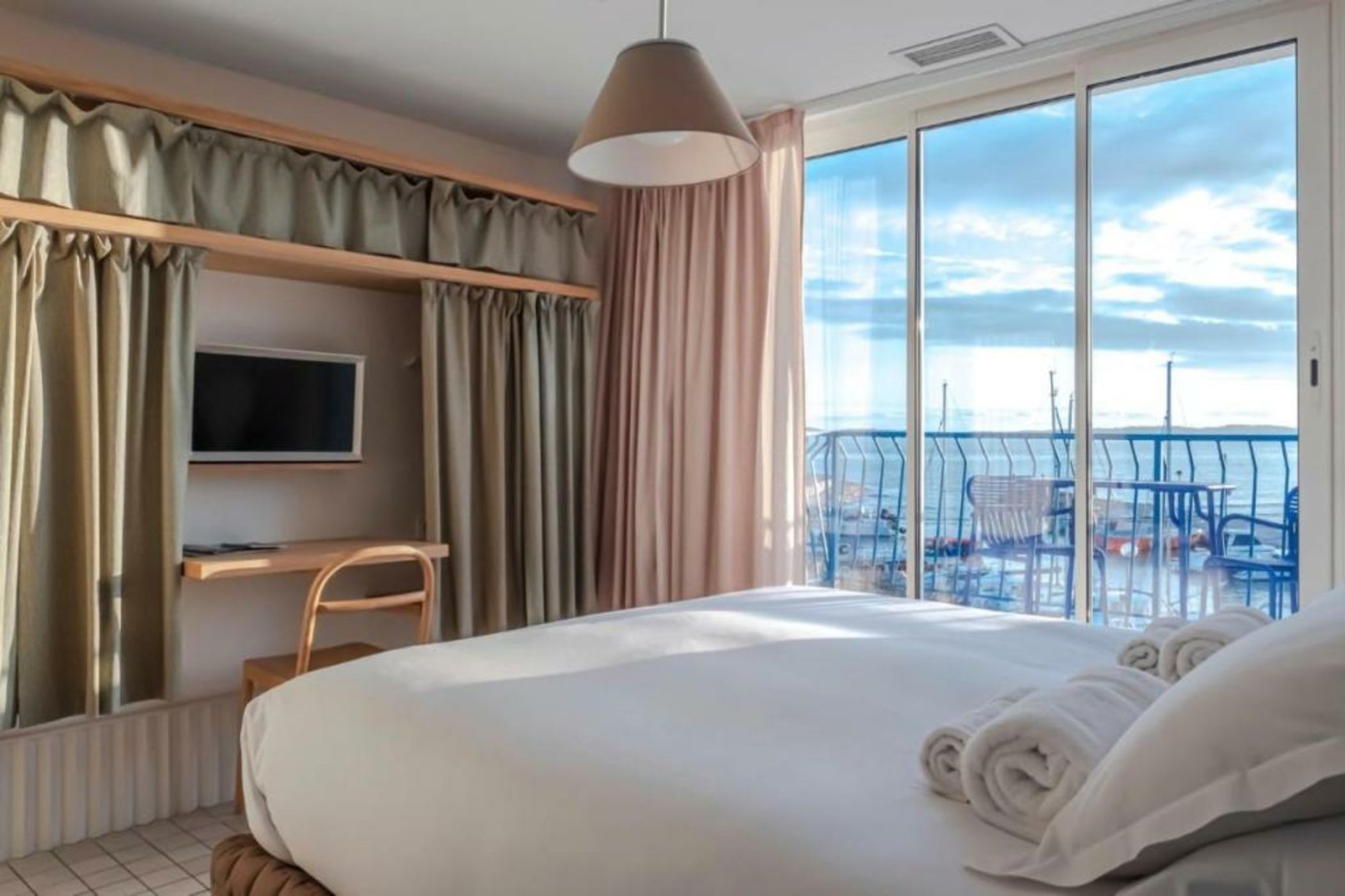 Hôtel La Reine Jane