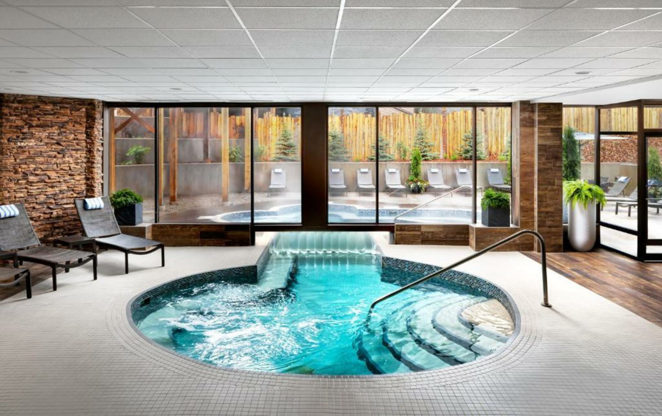 Kananaskis Mountain Lodge, Autograph Collection