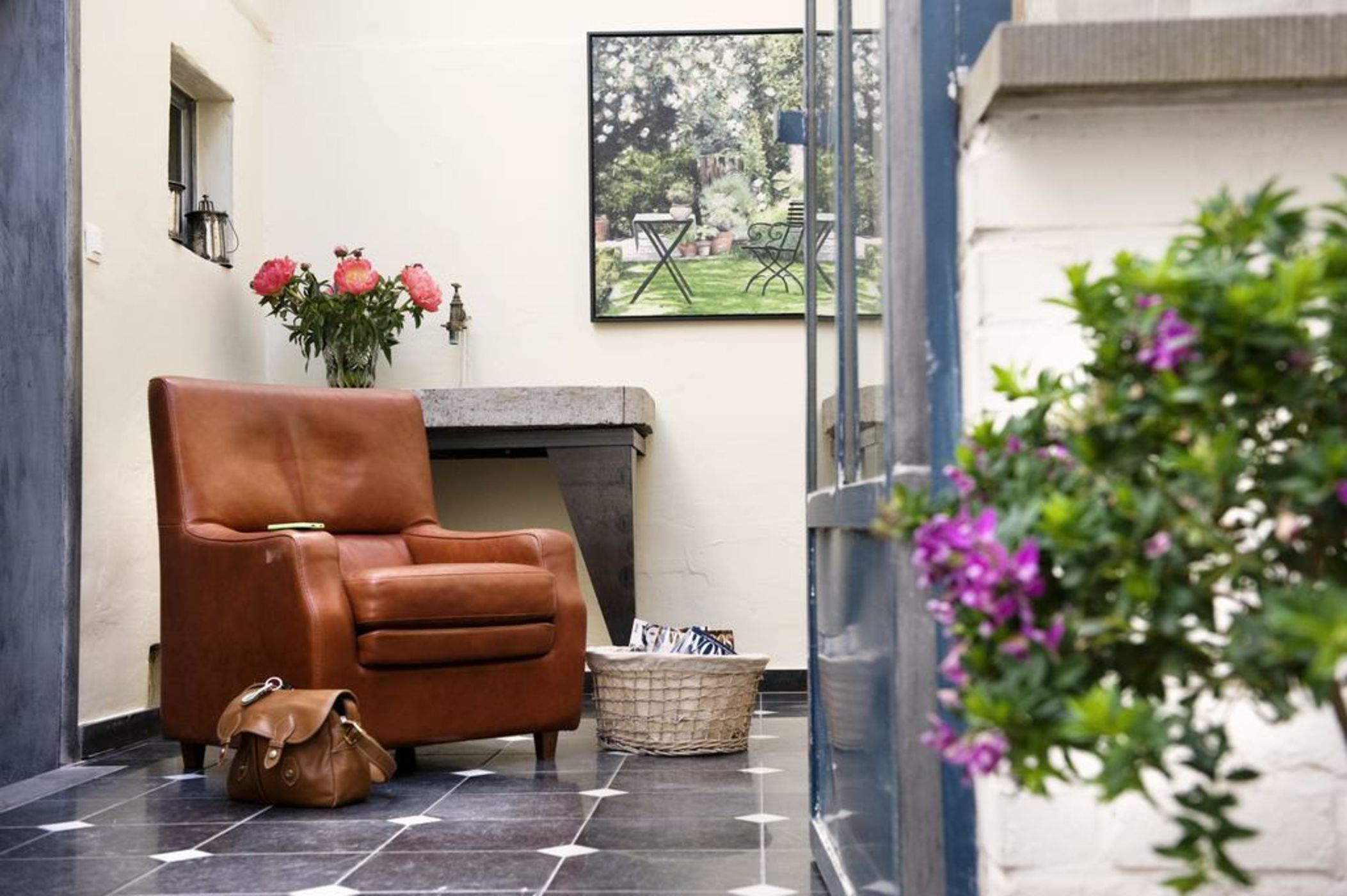 Ganda Rooms & Suites