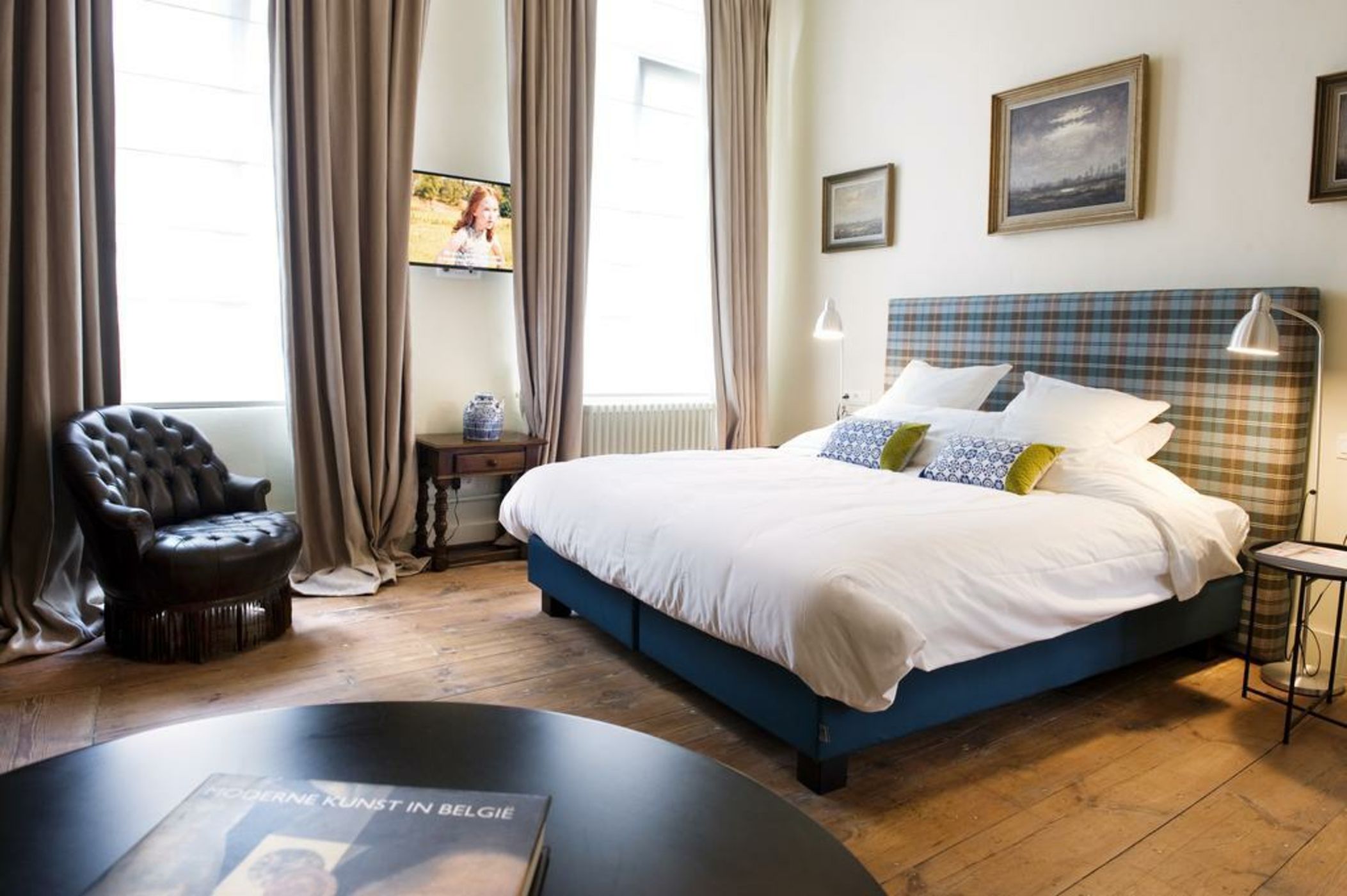 Ganda Rooms & Suites