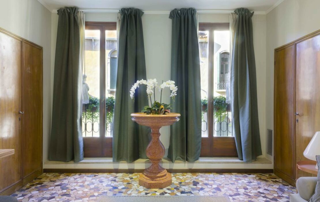 Joseph Apartments, a Design Boutique Hotel Venice, Italy