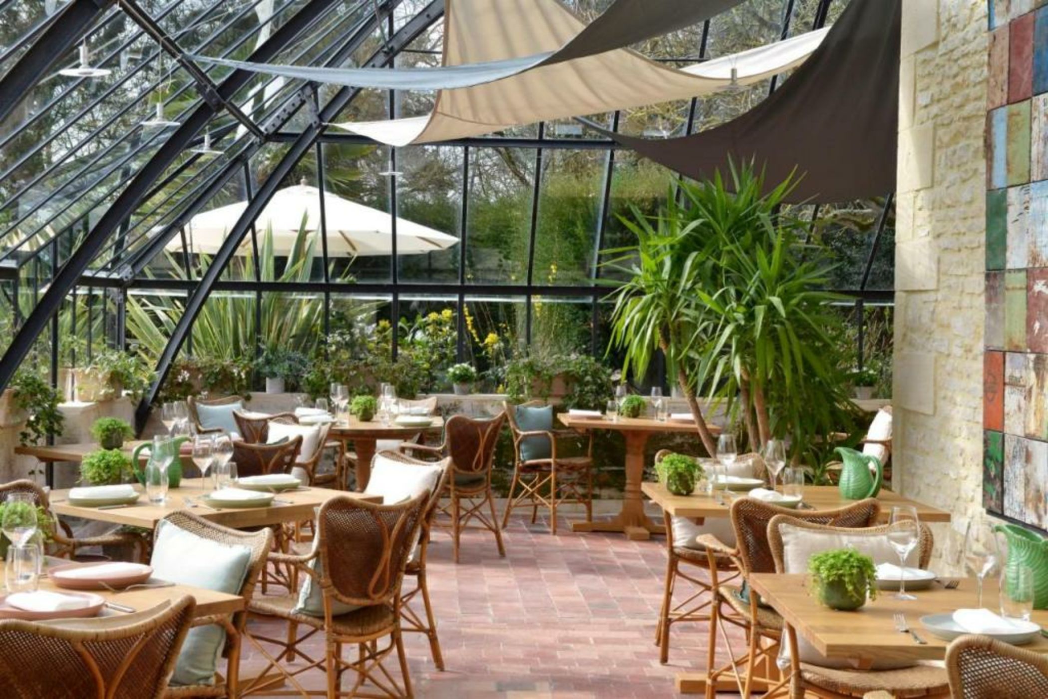 Chateau La Cheneviere