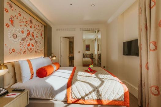 The LaLit London
