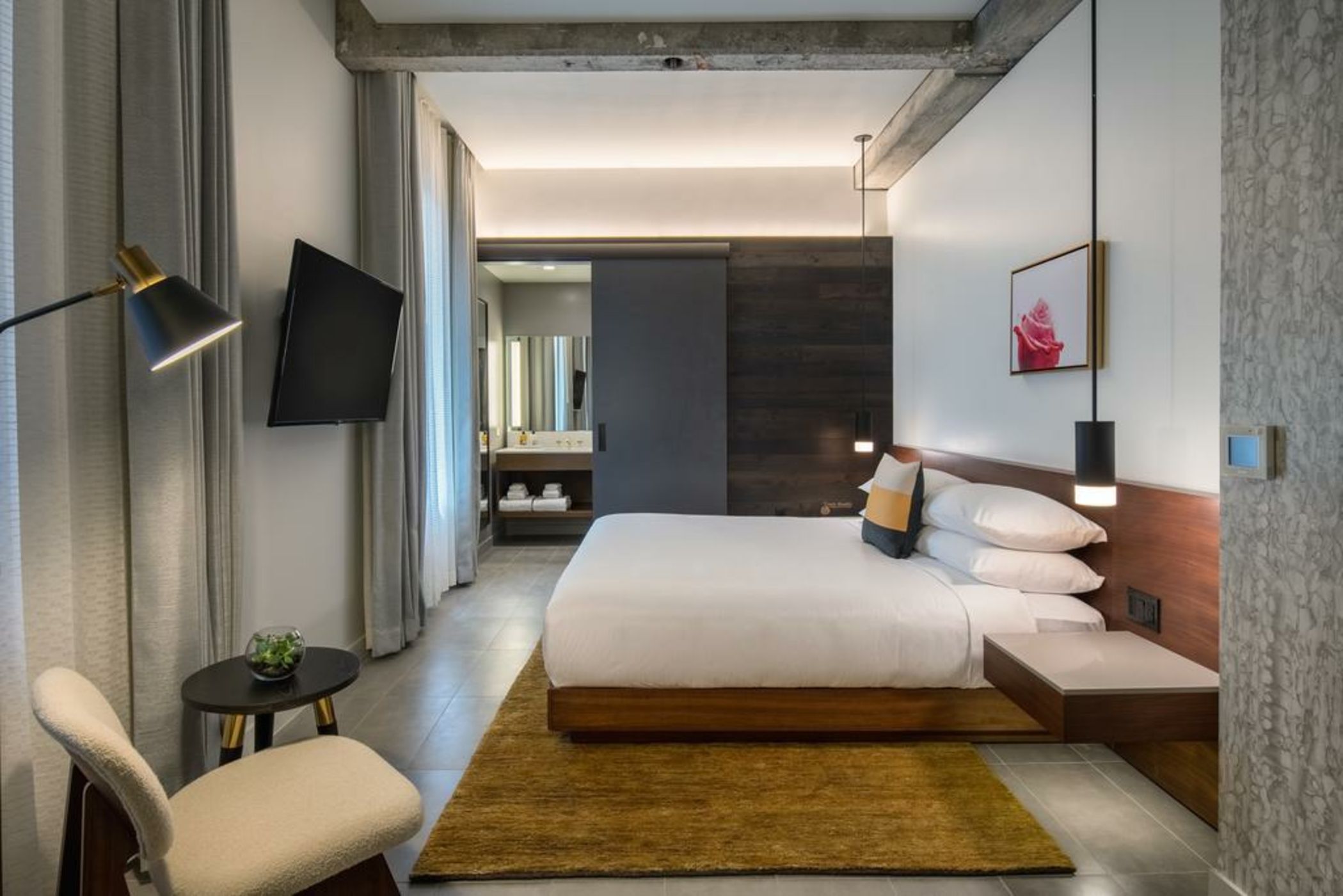 The Hi-Lo, Autograph Collection