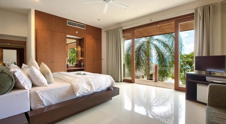 Ban Reemo Luxury Villa