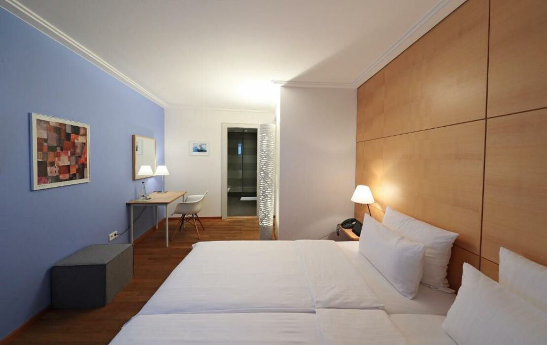 MOMA1890 Boutique Hotel