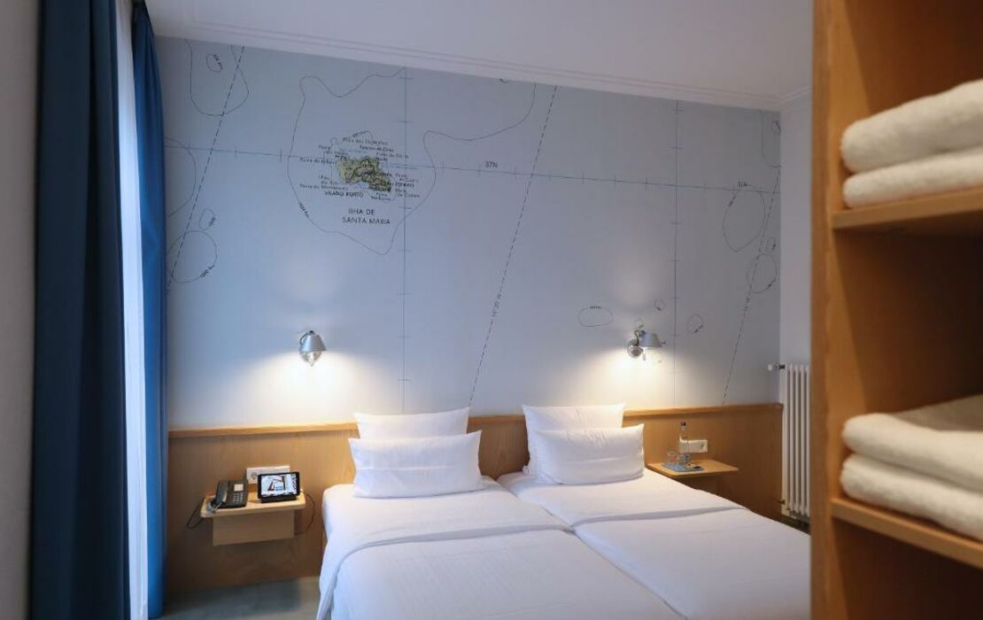 MOMA1890 Boutique Hotel