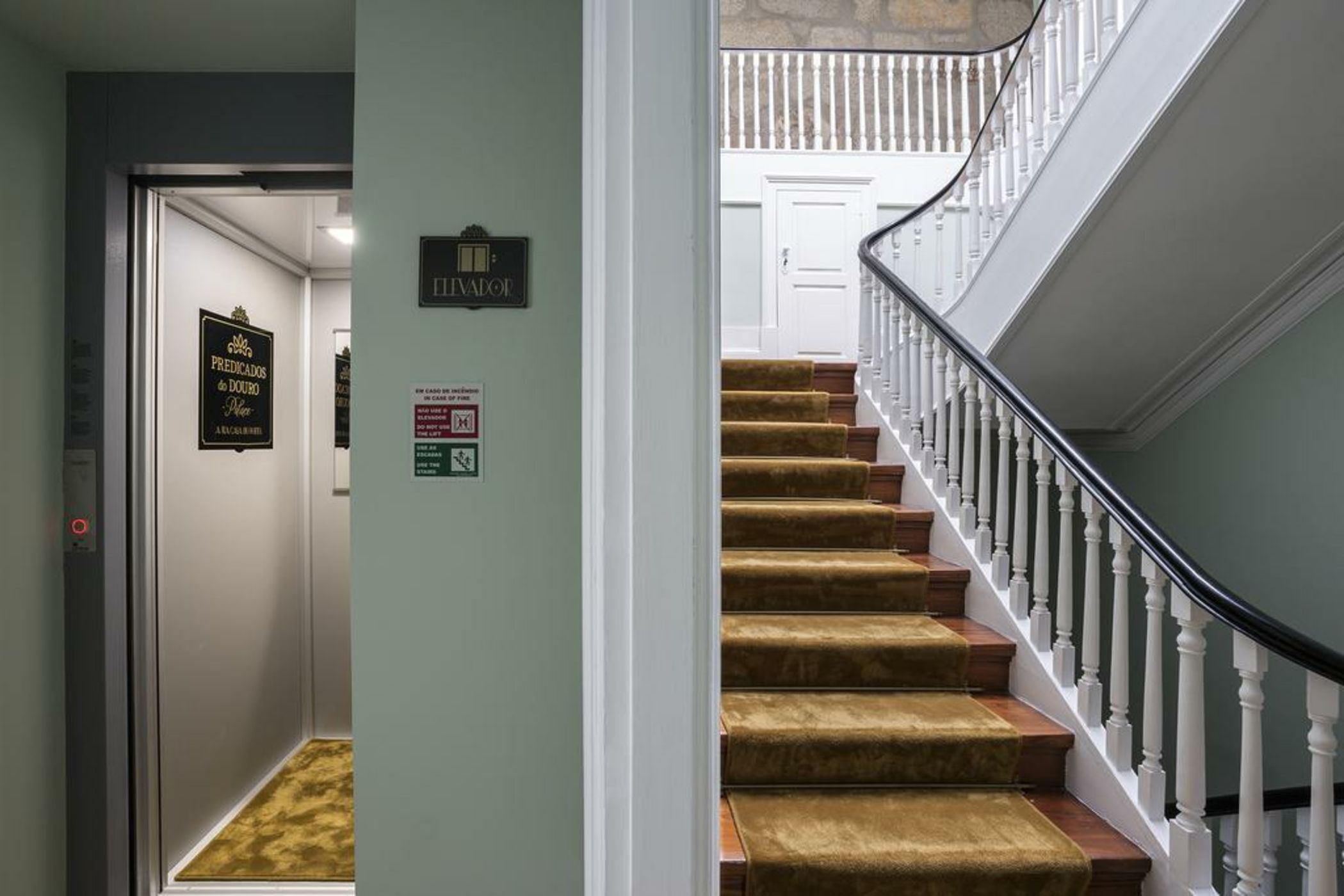 Predicados do Douro Palace