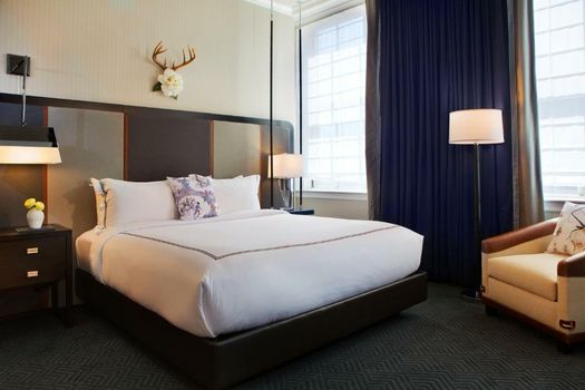 Kimpton Cardinal Hotel, an IHG Hotel