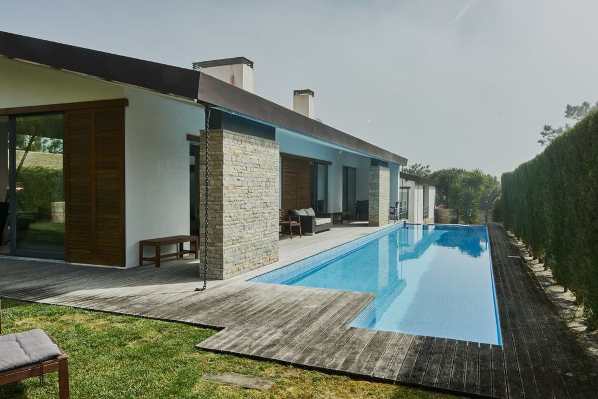 Torel Cliff Surf & Golf