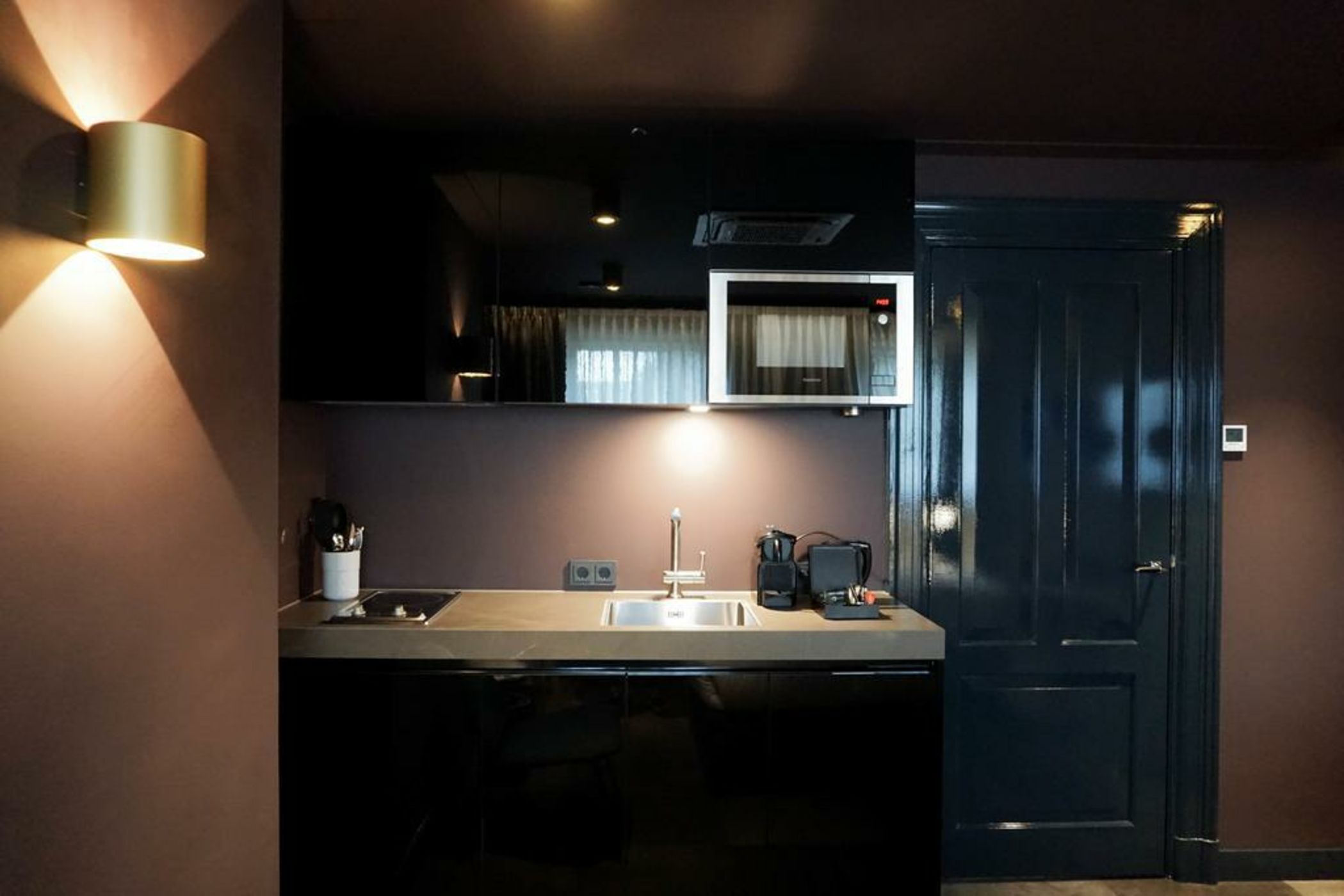 De Jonker Urban Studios & Suites