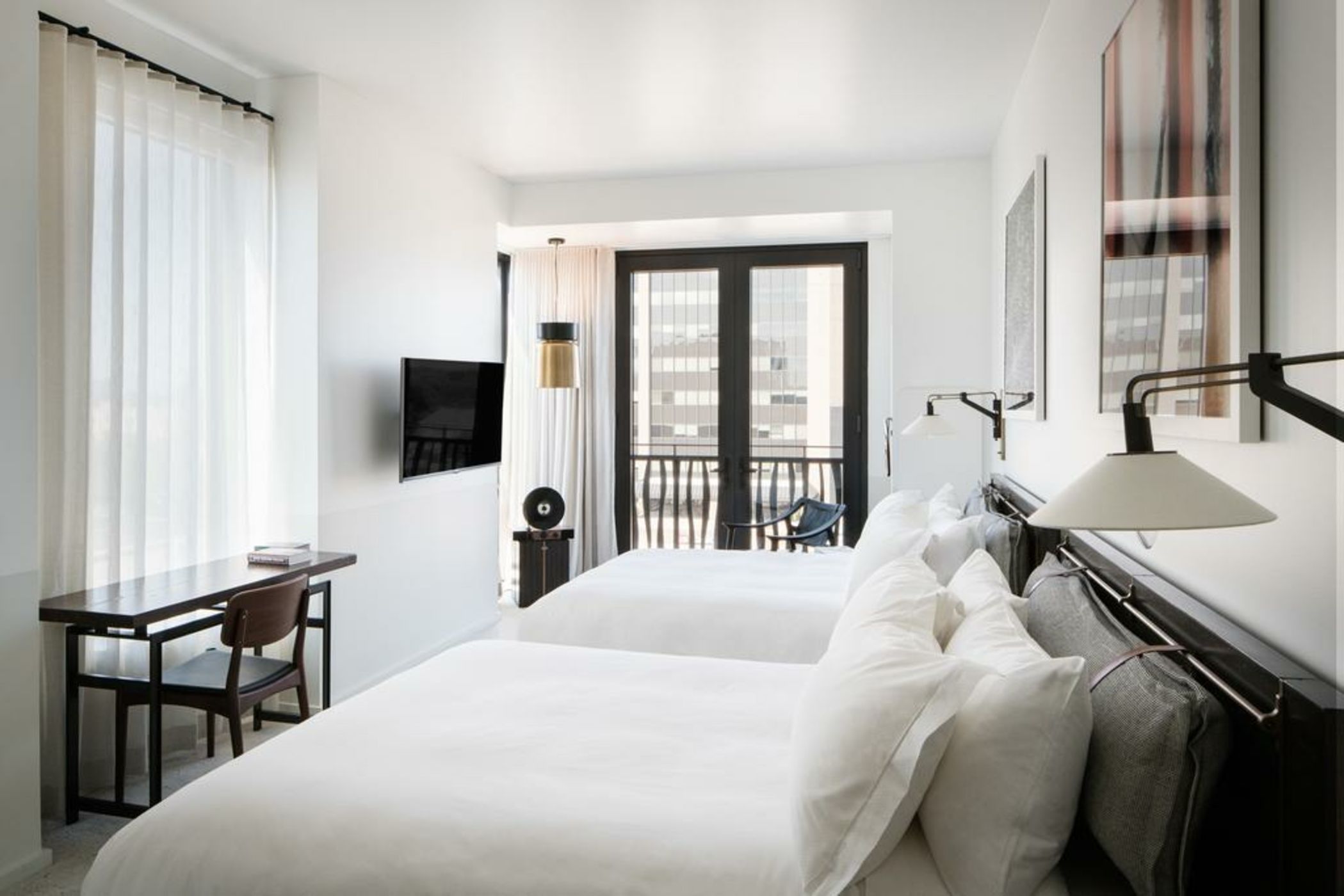 Halcyon - A Hotel in Cherry Creek