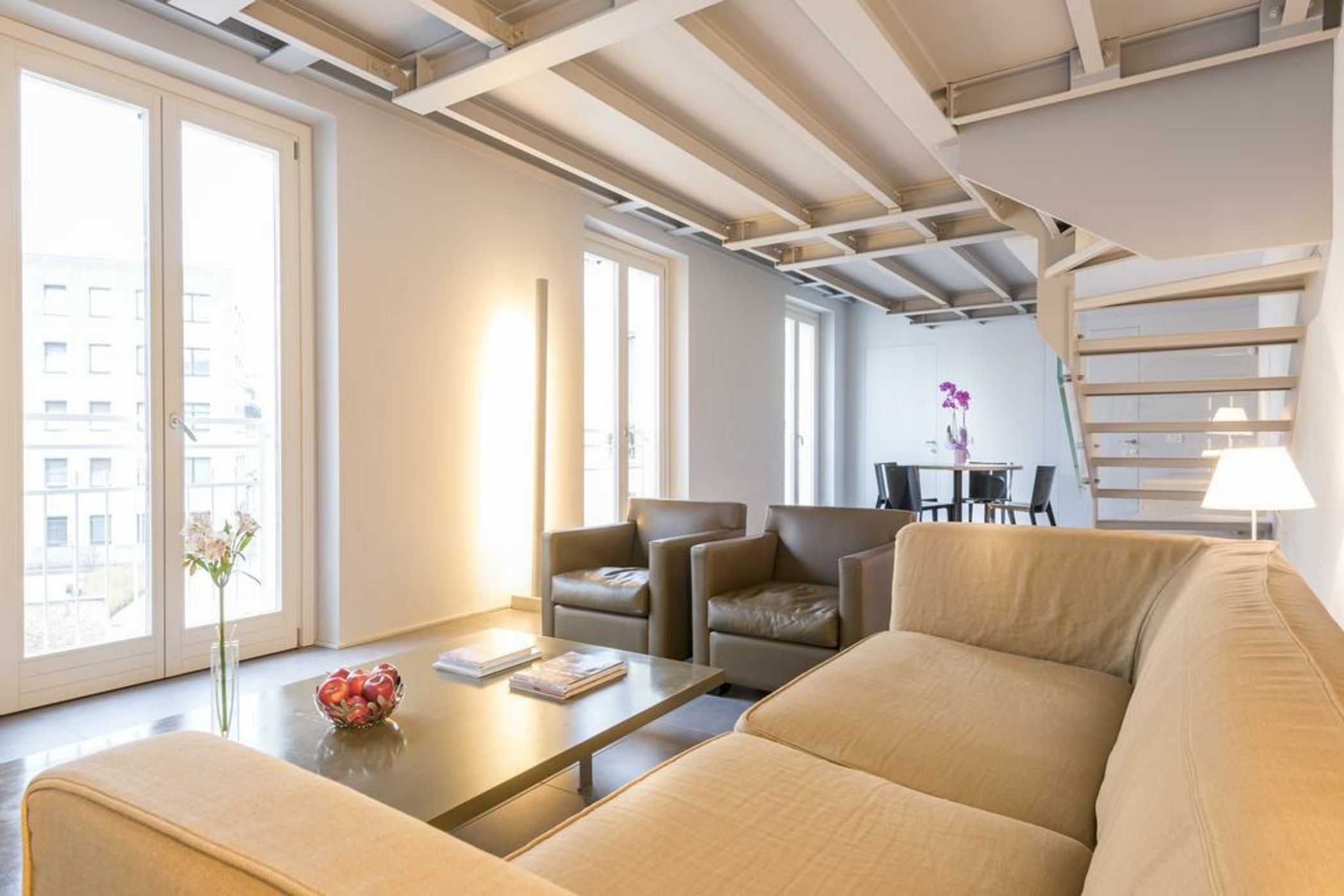 Adelaide - Corso Magenta