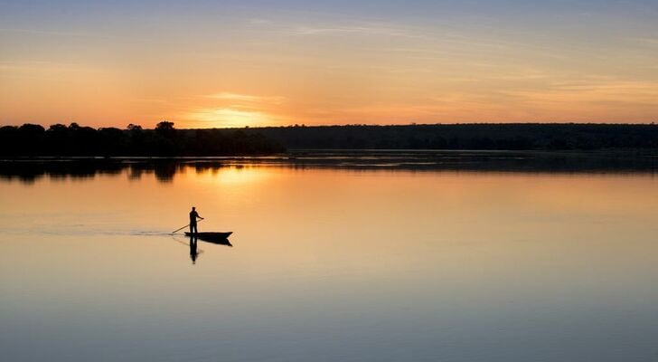 Royal Chundu River Lodge