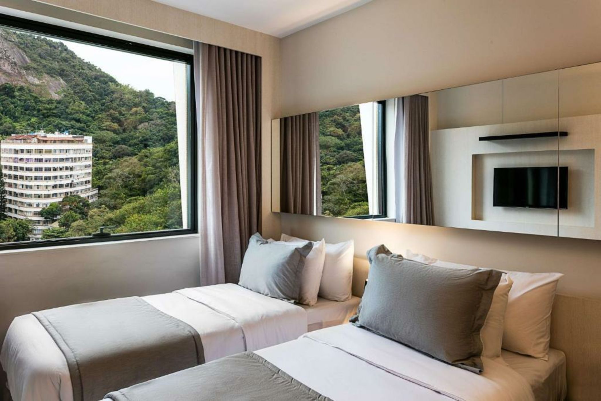 Nobile Hotel Copacabana Design