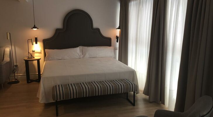 Apartamentos Hom Sevilla