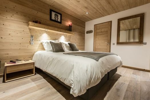 Whistler Lodge