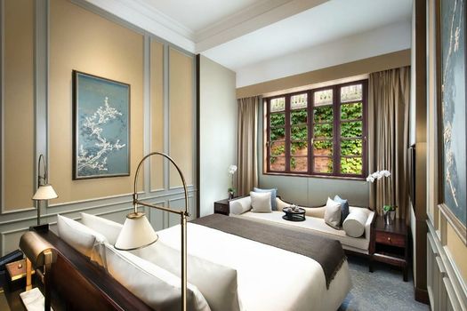 Capella Shanghai, Jian Ye Li