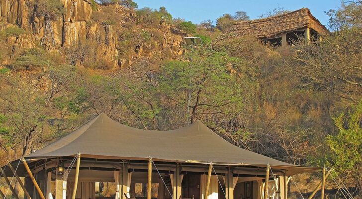 Serengeti Migration Camp