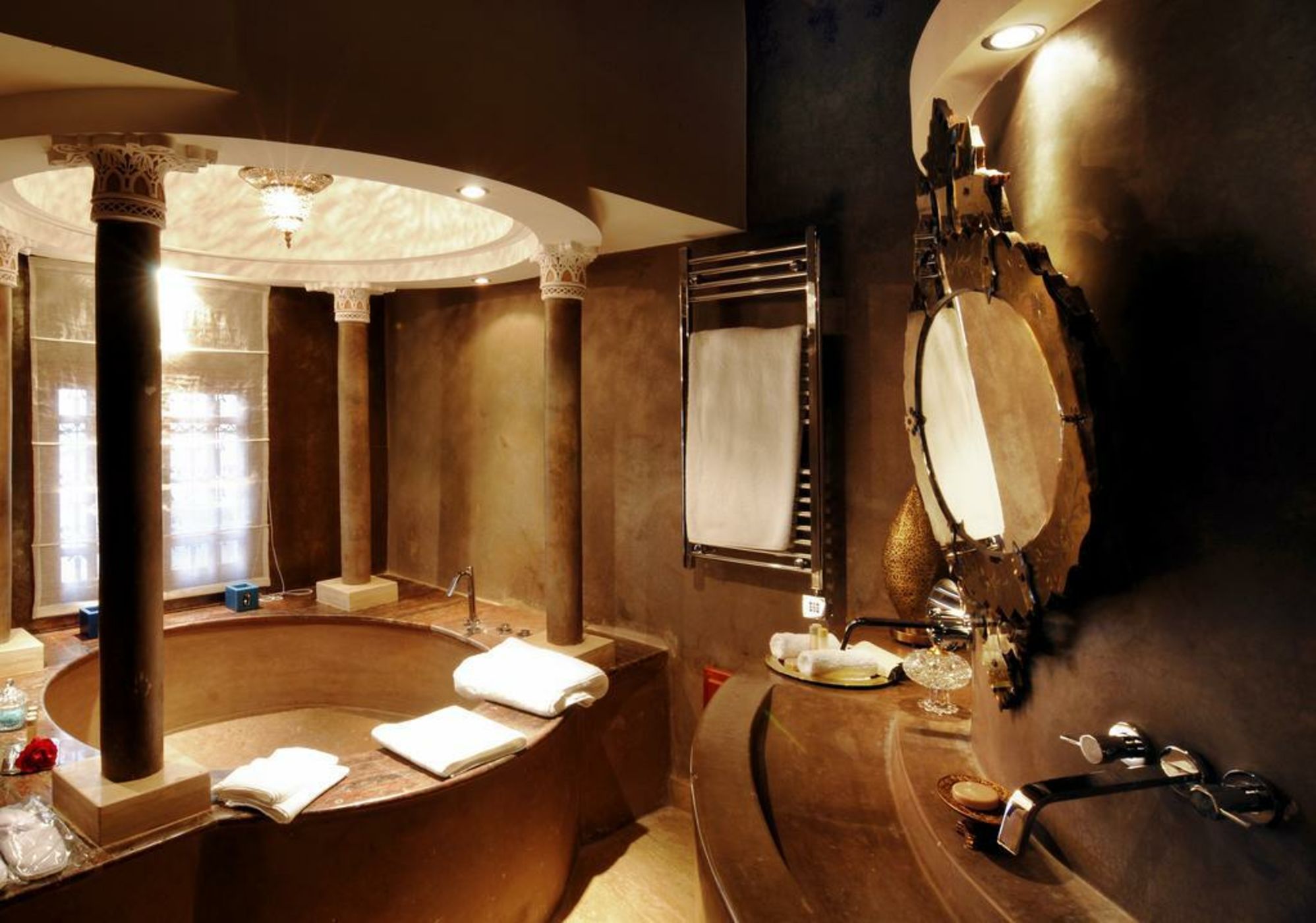 Riad Mayfez Suites & Spa