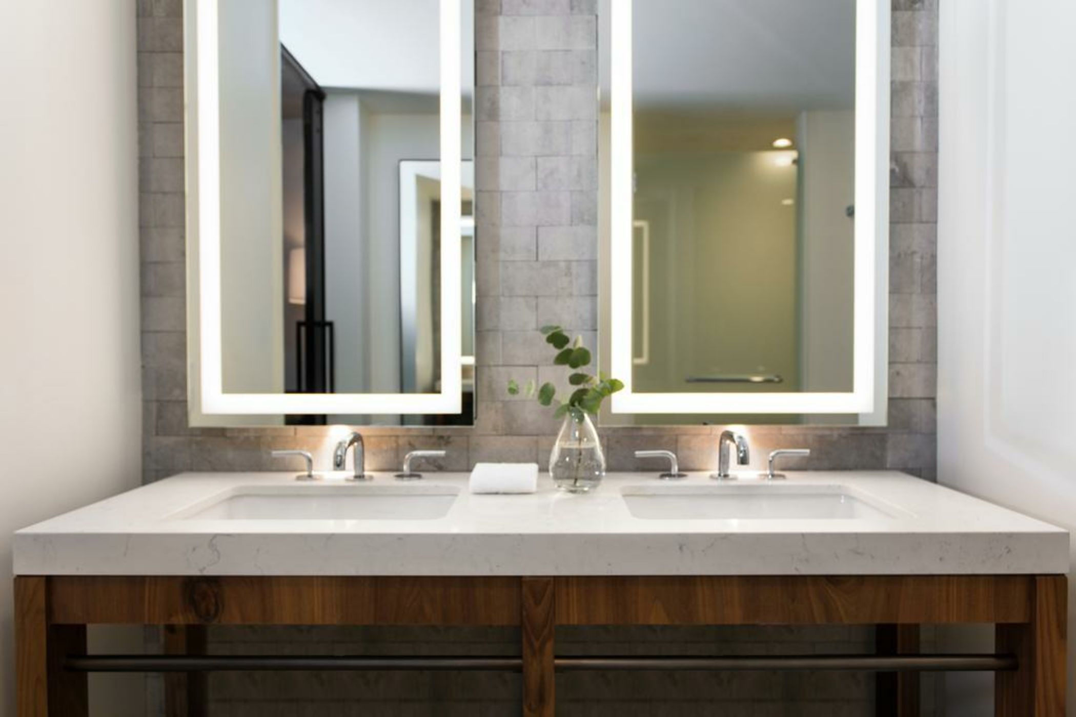 Kimpton Hotel Born, an IHG Hotel