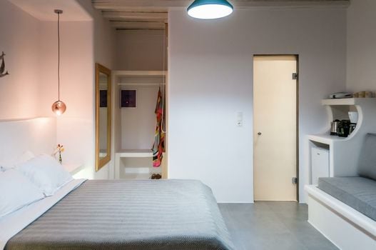 Vilos Suites