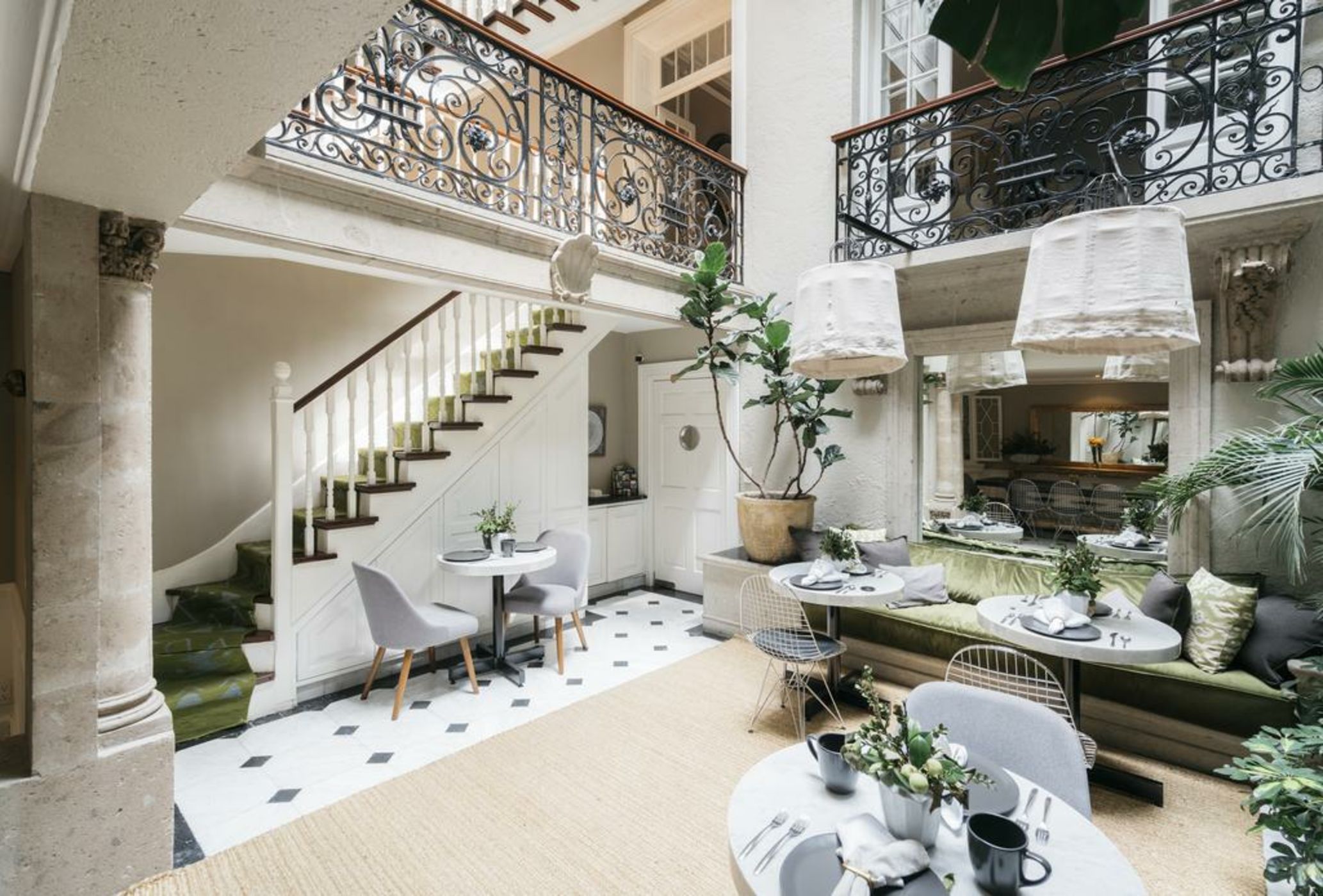 Nima Local House Hotel