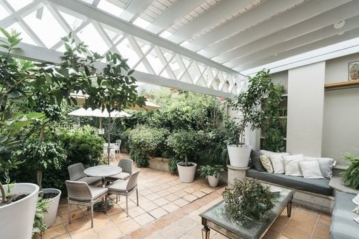 Nima Local House Hotel
