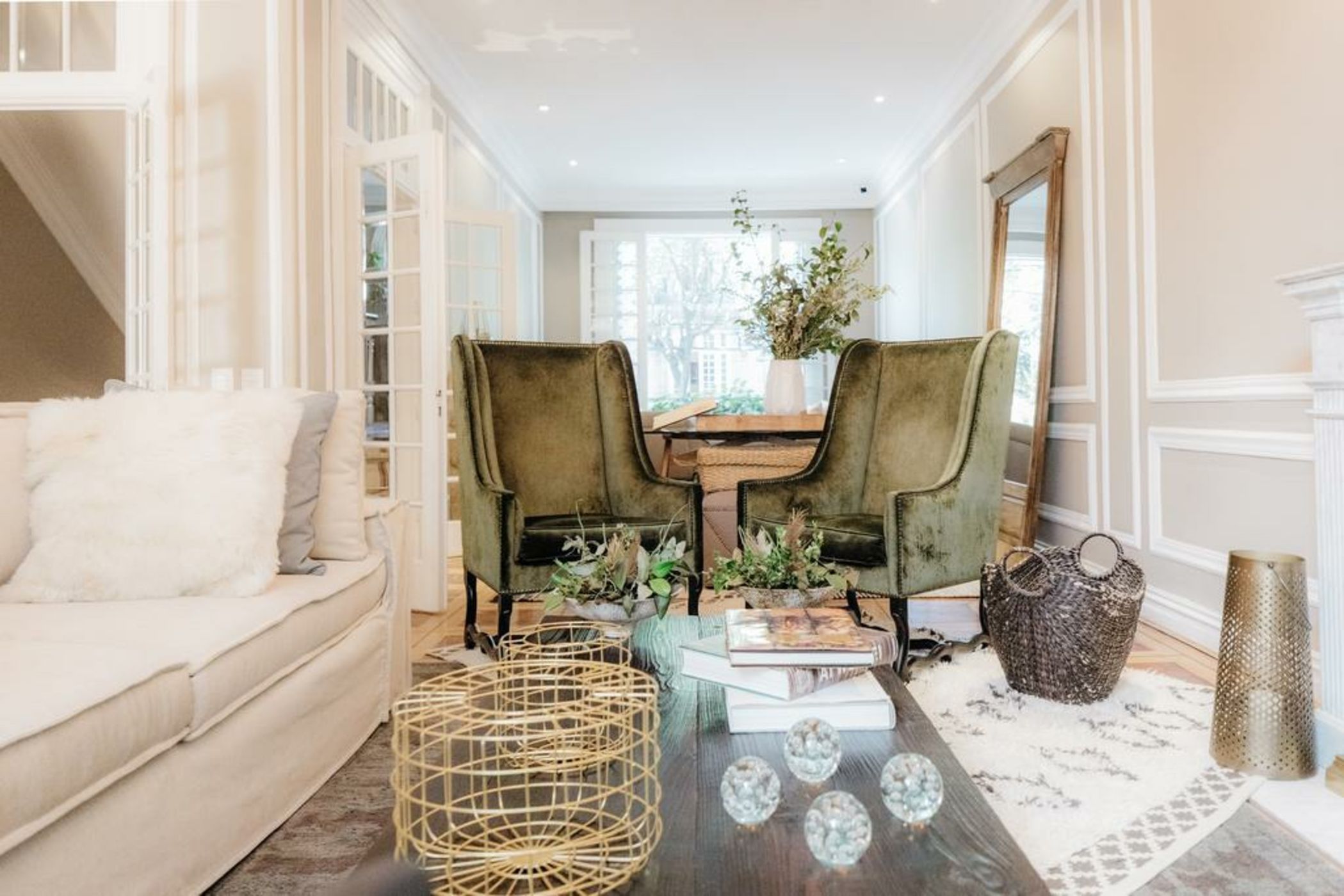 Nima Local House Hotel