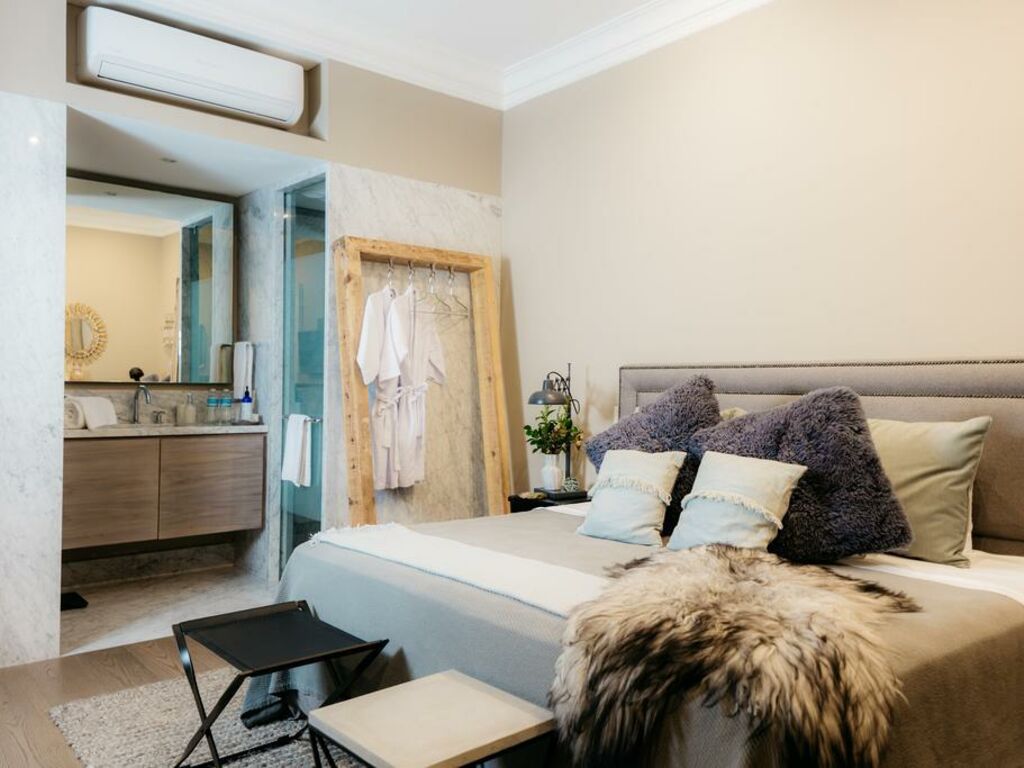 Resultado de imagen para hotel nima
