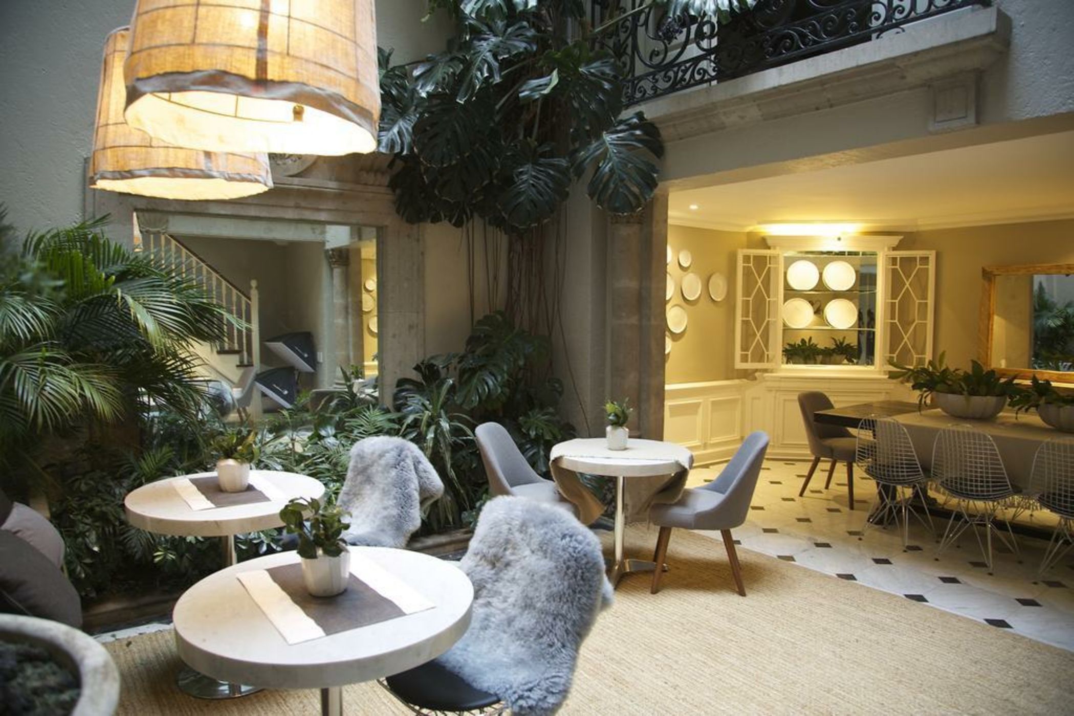 Nima Local House Hotel