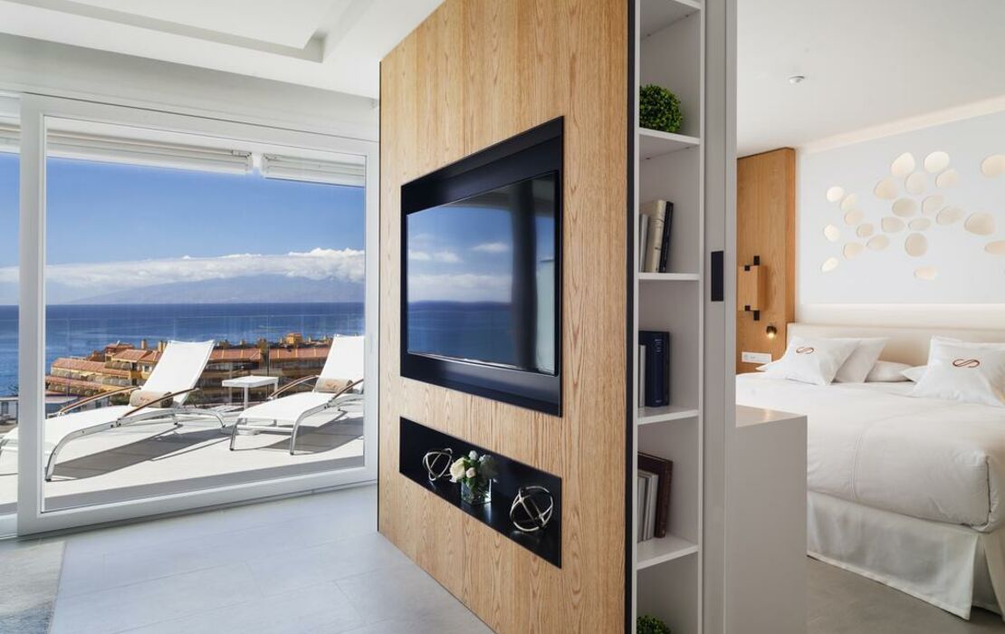 Royal Hideaway Corales Suites, by Barceló Hotel Group