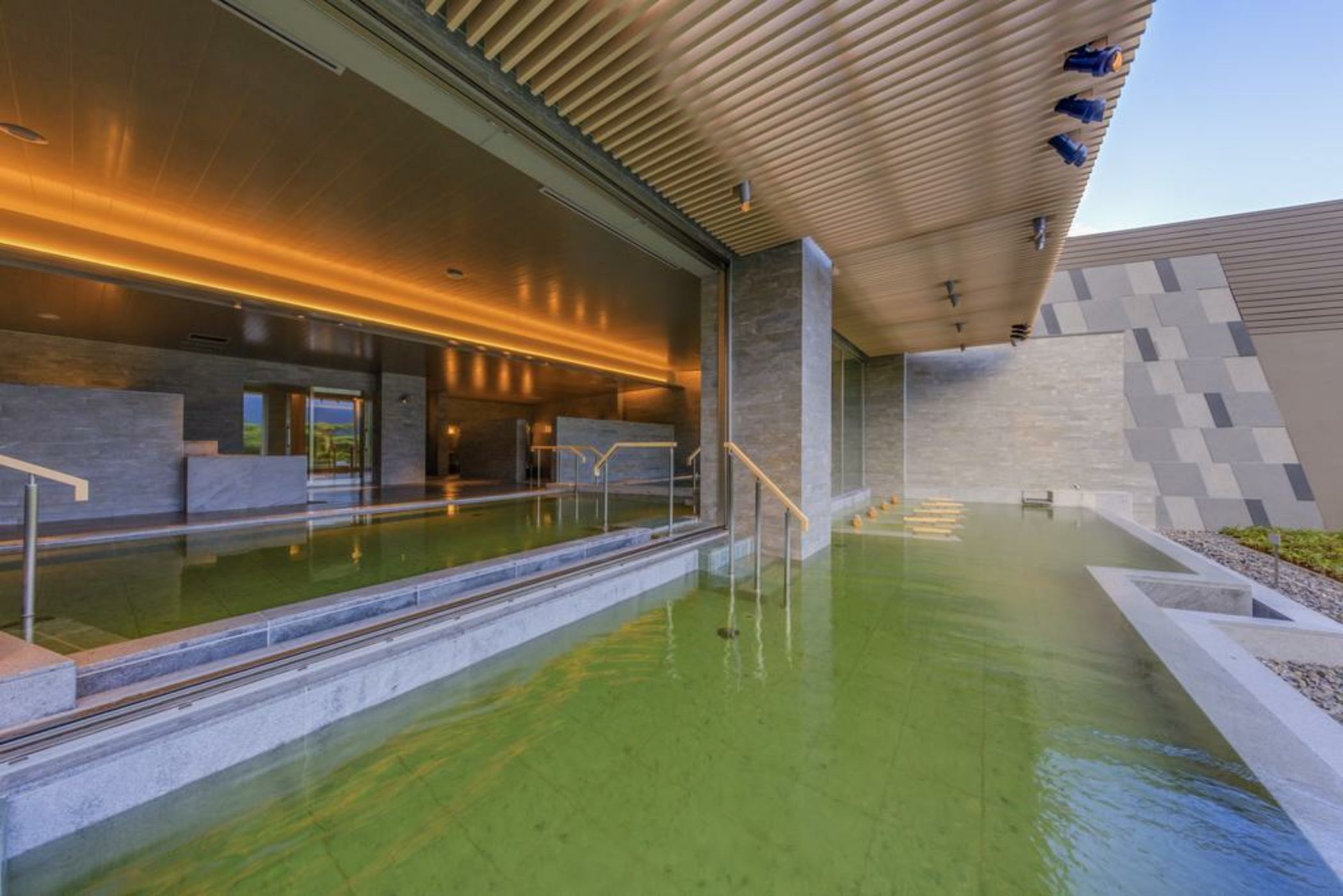 Hakone Ashinoko Hanaori