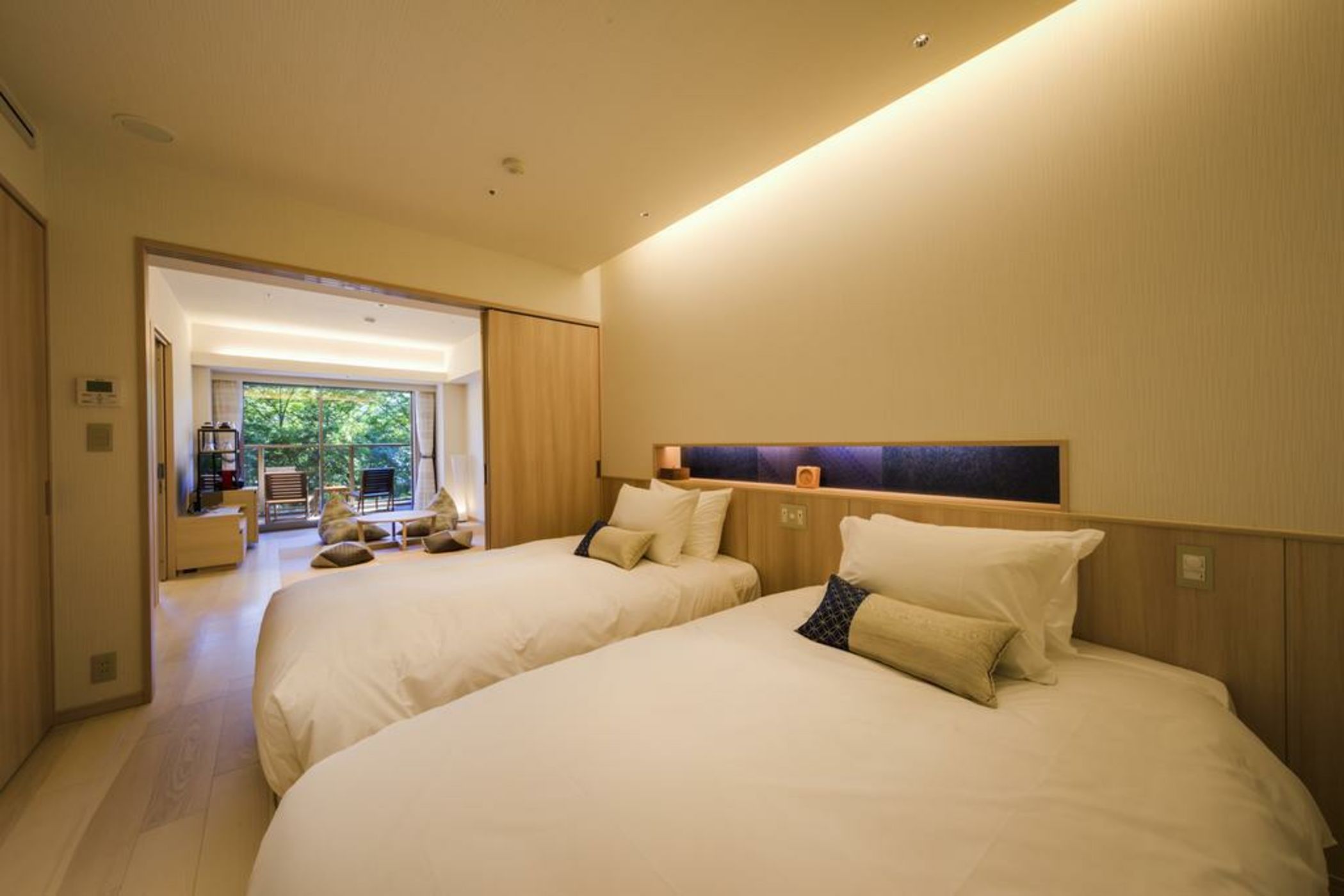 Hakone Ashinoko Hanaori