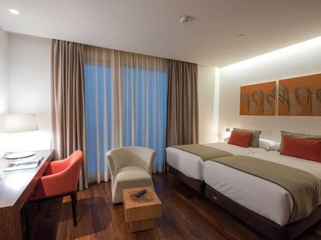Hotel Carris Porto Ribeira