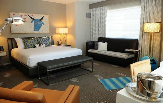 Kimpton Hotel Palomar Phoenix Cityscape