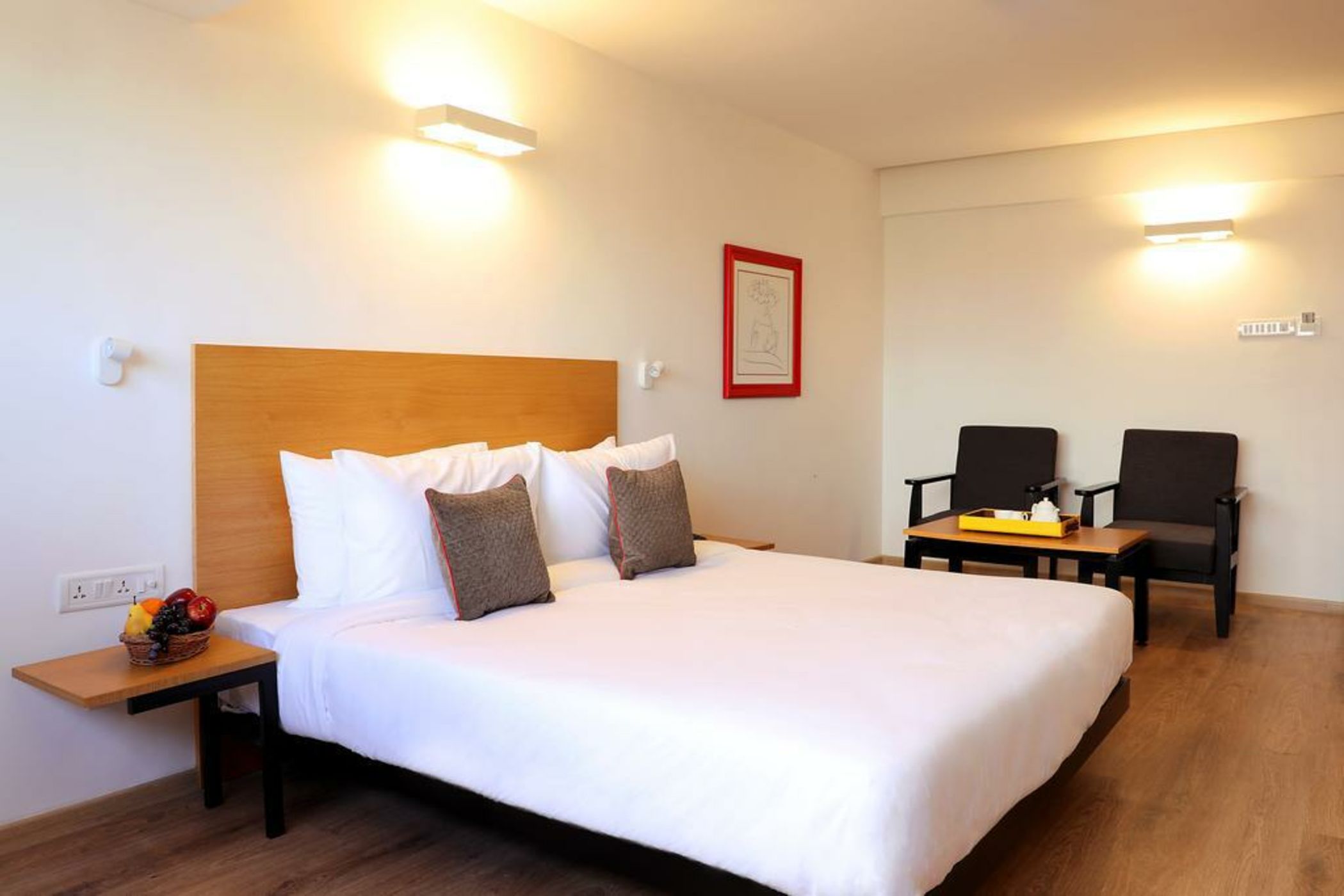 OYO Townhouse 021 Bombay Exhibition Centre