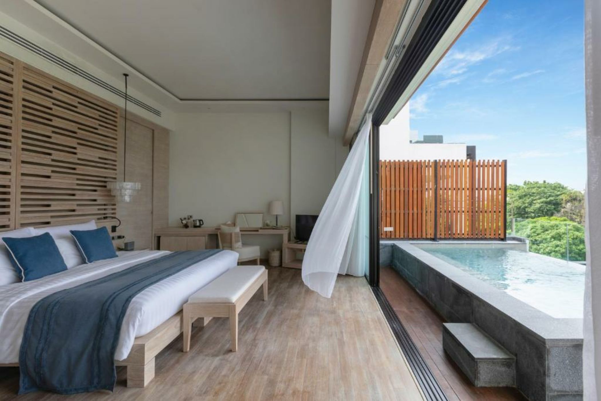 Cape Nidhra Hotel - SHA Extra Plus