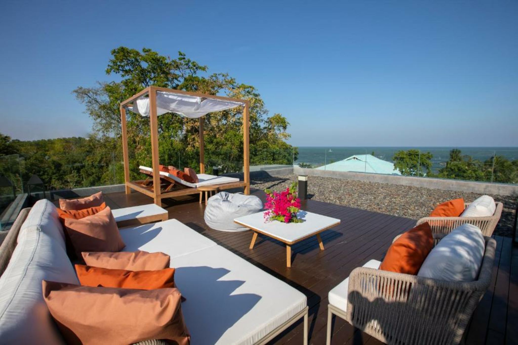 Cape Nidhra Hotel - SHA Extra Plus