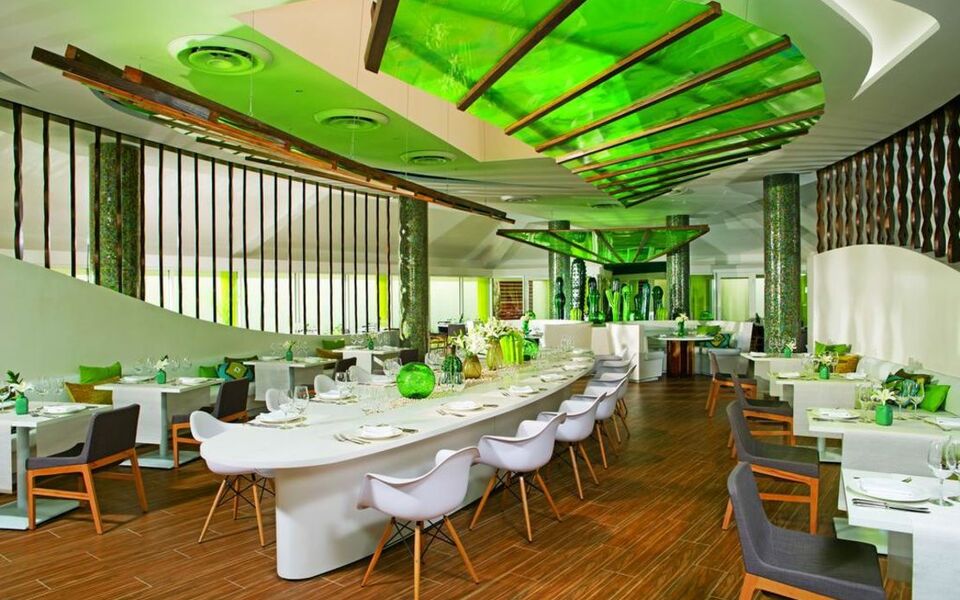 Hotel Breathless Punta Cana Resort Amp Hotel Breathless Punta Cana Resort Amp