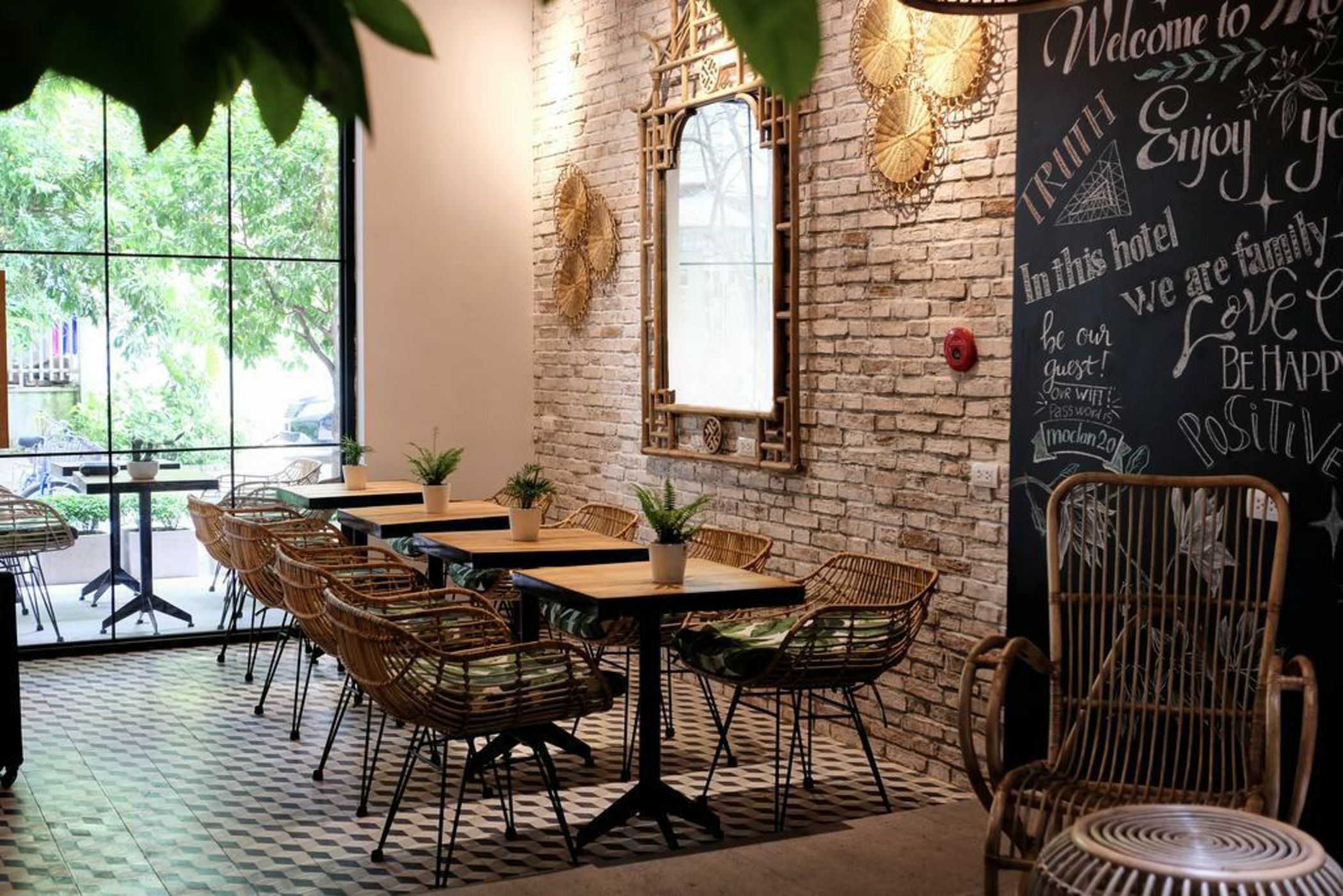 Moc Lan Boutique Hotel