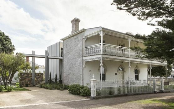 Drift House