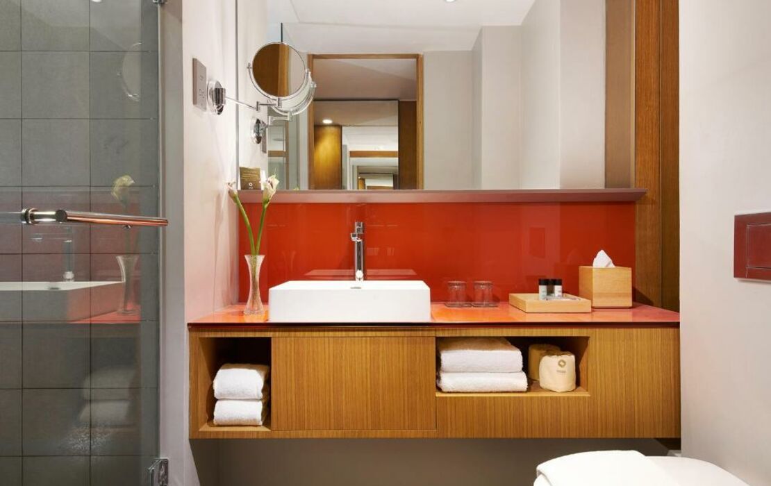 Oasia Hotel Downtown, Singapore by Far East Hospitality