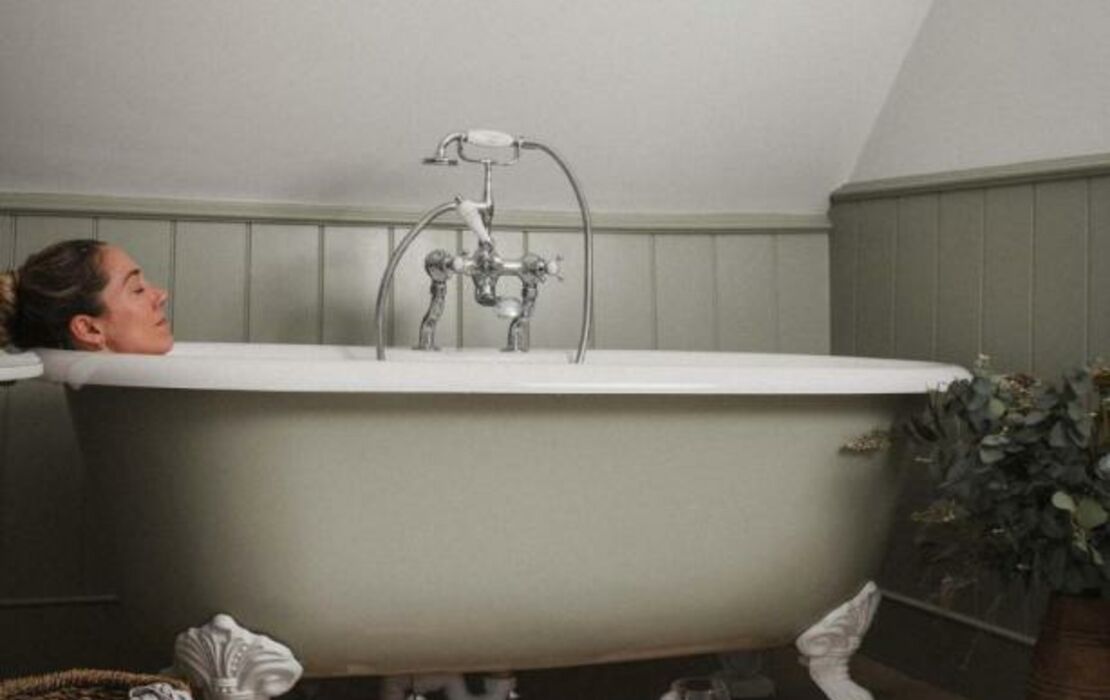 The Swan Inn, a Design Boutique Hotel ShiptonunderWychwood, United